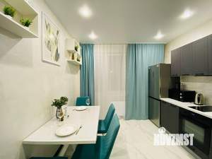 1-к квартира, посуточно, 42м2, 1/1 этаж