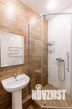 Студия квартира, посуточно, 25м2, 10/17 этаж