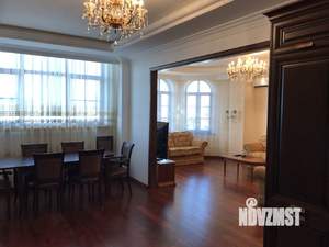 4-к квартира, на длительный срок, 200м2, 10/13 этаж