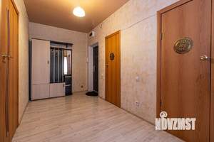 2-к квартира, посуточно, 75м2, 1/1 этаж