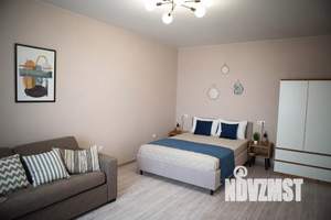 1-к квартира, посуточно, 39м2, 14/18 этаж