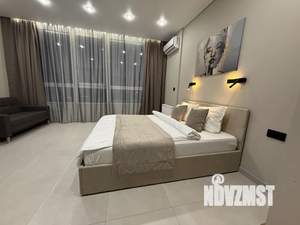 Студия квартира, посуточно, 35м2, 19/24 этаж