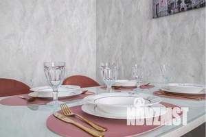 2-к квартира, посуточно, 42м2, 1/19 этаж