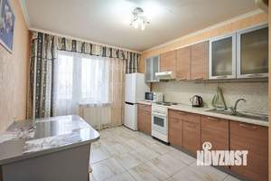 2-к квартира, посуточно, 60м2, 1/1 этаж