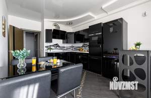 1-к квартира, посуточно, 54м2, 1/1 этаж