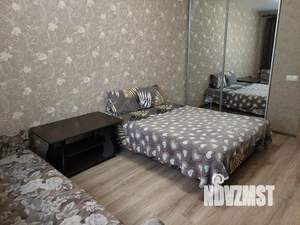 1-к квартира, посуточно, 36м2, 3/17 этаж