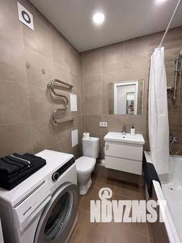 1-к квартира, посуточно, 35м2, 8/19 этаж