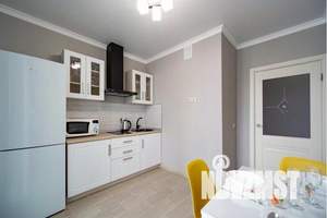 1-к квартира, посуточно, 38м2, 7/17 этаж
