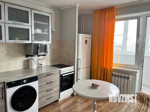 1-к квартира, на длительный срок, 40м2, 11/17 этаж