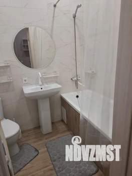 Студия квартира, посуточно, 28м2, 13/21 этаж