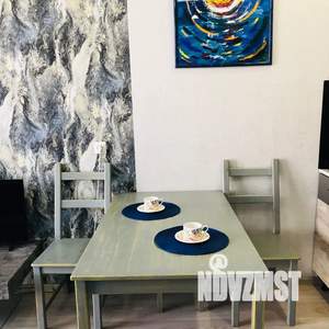 Студия квартира, посуточно, 29м2, 13/17 этаж