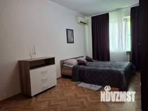 1-к квартира, посуточно, 37м2, 1/3 этаж