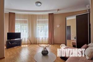 2-к квартира, посуточно, 65м2, 1/6 этаж