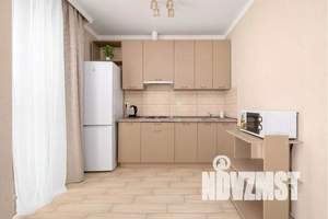 2-к квартира, посуточно, 50м2, 6/17 этаж