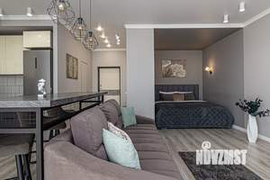 Студия квартира, посуточно, 43м2, 16/21 этаж