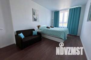 1-к квартира, посуточно, 36м2, 4/19 этаж