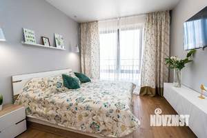 1-к квартира, посуточно, 38м2, 8/25 этаж