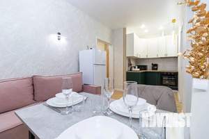 2-к квартира, посуточно, 40м2, 23/24 этаж