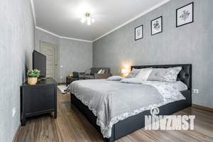 1-к квартира, посуточно, 40м2, 9/23 этаж