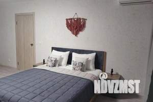 1-к квартира, посуточно, 40м2, 1/16 этаж