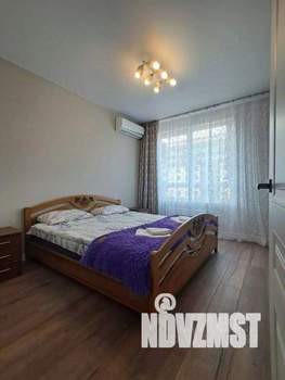 2-к квартира, посуточно, 53м2, 1/1 этаж