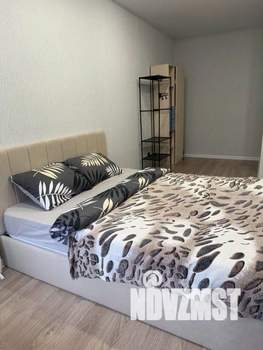 1-к квартира, посуточно, 43м2, 1/1 этаж