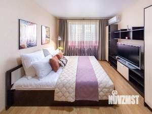 1-к квартира, посуточно, 43м2, 1/1 этаж