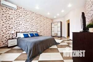 1-к квартира, посуточно, 48м2, 1/1 этаж