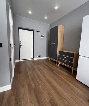 Студия квартира, на длительный срок, 23м2, 4/18 этаж