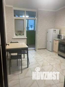 1-к квартира, посуточно, 43м2, 1/1 этаж