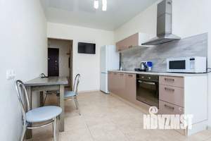 1-к квартира, посуточно, 45м2, 1/1 этаж