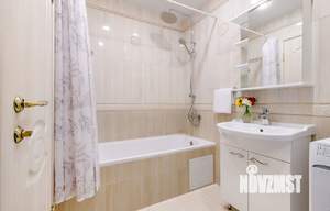 1-к квартира, посуточно, 42м2, 8/25 этаж