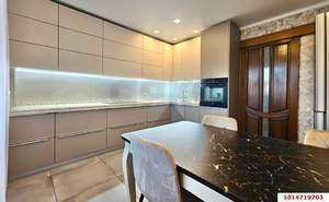 3-к квартира, на длительный срок, 100м2, 6/9 этаж