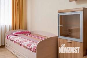 2-к квартира, посуточно, 80м2, 1/18 этаж
