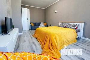 1-к квартира, посуточно, 40м2, 1/1 этаж