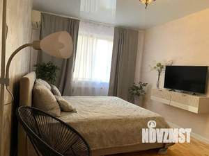 1-к квартира, посуточно, 43м2, 2/20 этаж