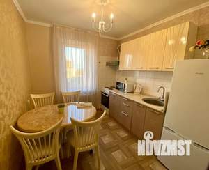 2-к квартира, посуточно, 60м2, 14/14 этаж