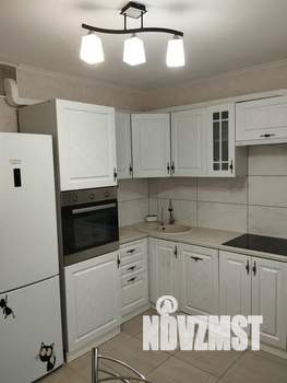 1-к квартира, посуточно, 40м2, 8/16 этаж