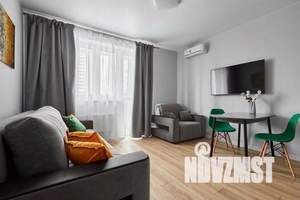 1-к квартира, посуточно, 28м2, 10/18 этаж
