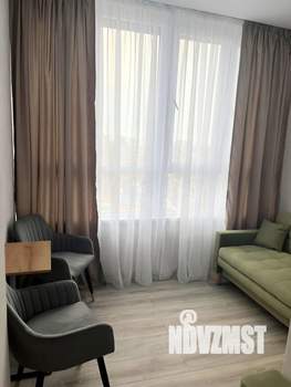 1-к квартира, посуточно, 35м2, 11/18 этаж