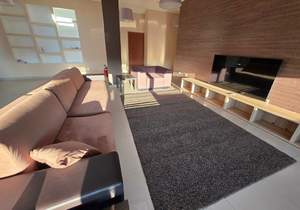 4-к квартира, на длительный срок, 170м2, 4/4 этаж