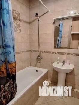 1-к квартира, посуточно, 42м2, 1/1 этаж