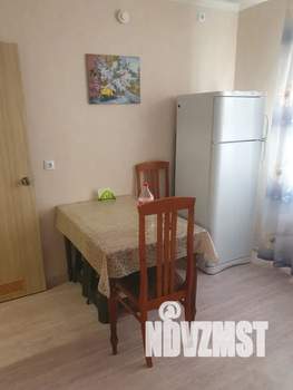 1-к квартира, посуточно, 38м2, 1/16 этаж