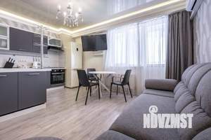 1-к квартира, посуточно, 63м2, 1/1 этаж