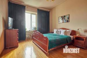 1-к квартира, посуточно, 70м2, 1/1 этаж