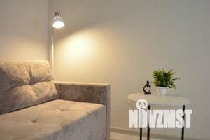 1-к квартира, посуточно, 32м2, 2/22 этаж