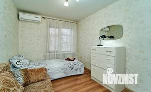 3-к квартира, посуточно, 69м2, 1/1 этаж
