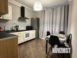 1-к квартира, посуточно, 45м2, 6/22 этаж