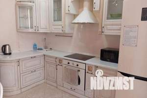 1-к квартира, посуточно, 50м2, 12/17 этаж