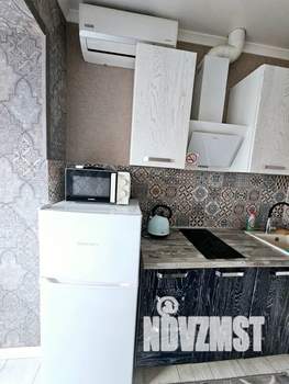 Студия квартира, посуточно, 18м2, 12/21 этаж